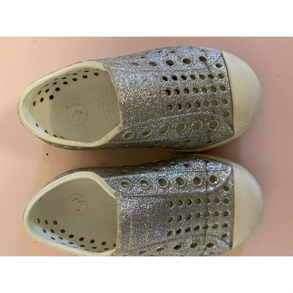 Native excellent preowned